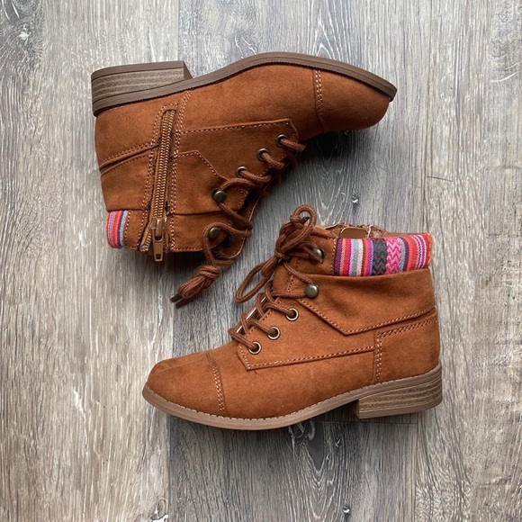 Little girls boots - Picture 4 of 9